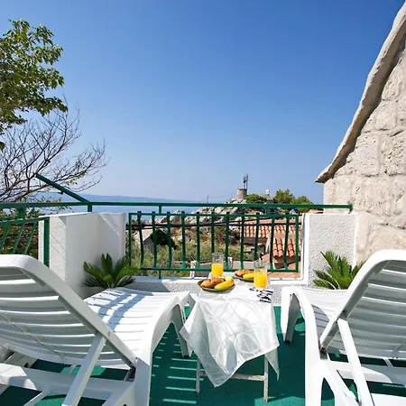 Holiday home House Tina Omis